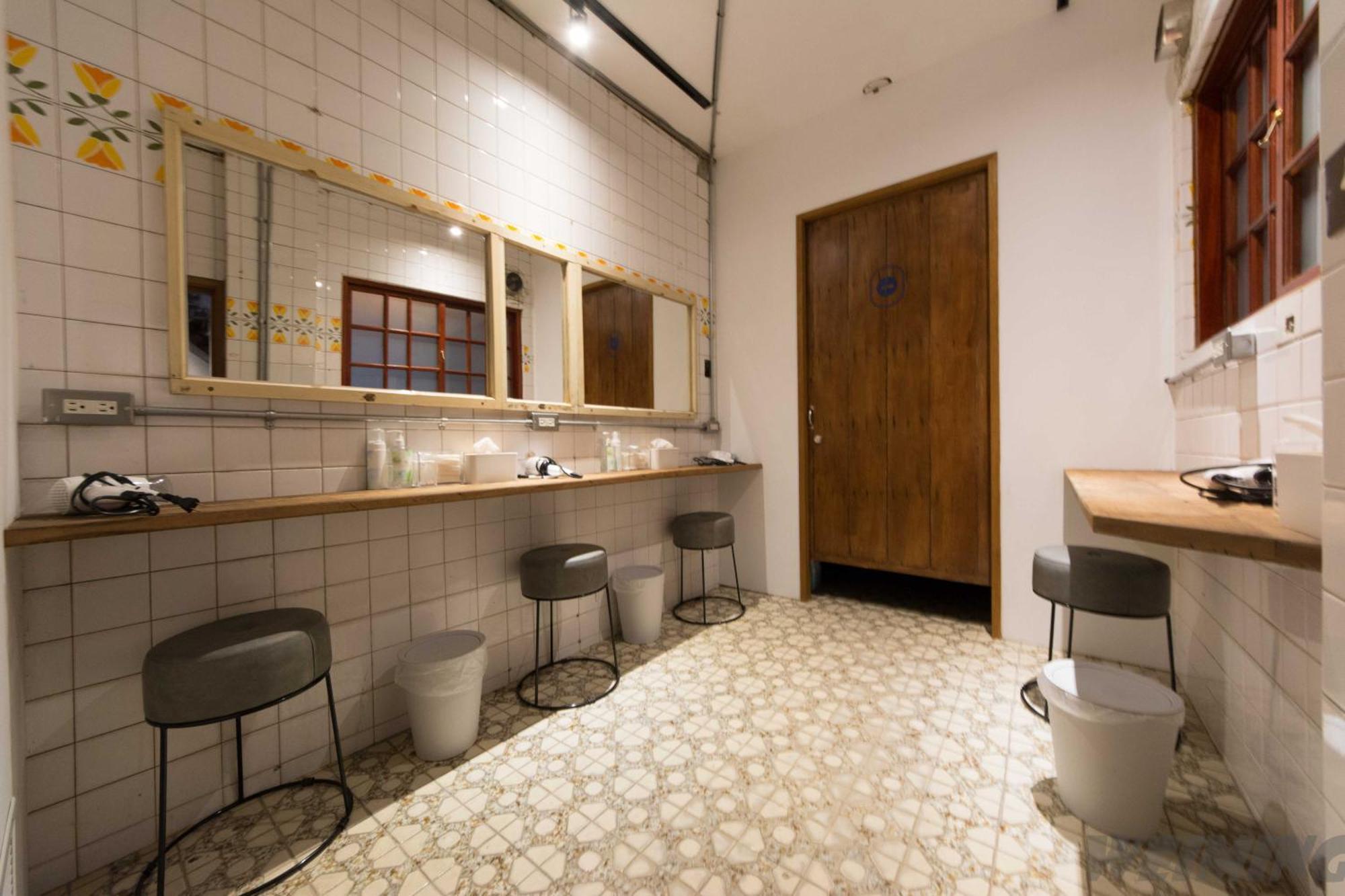 158 Hostel Tainan Eksteriør billede