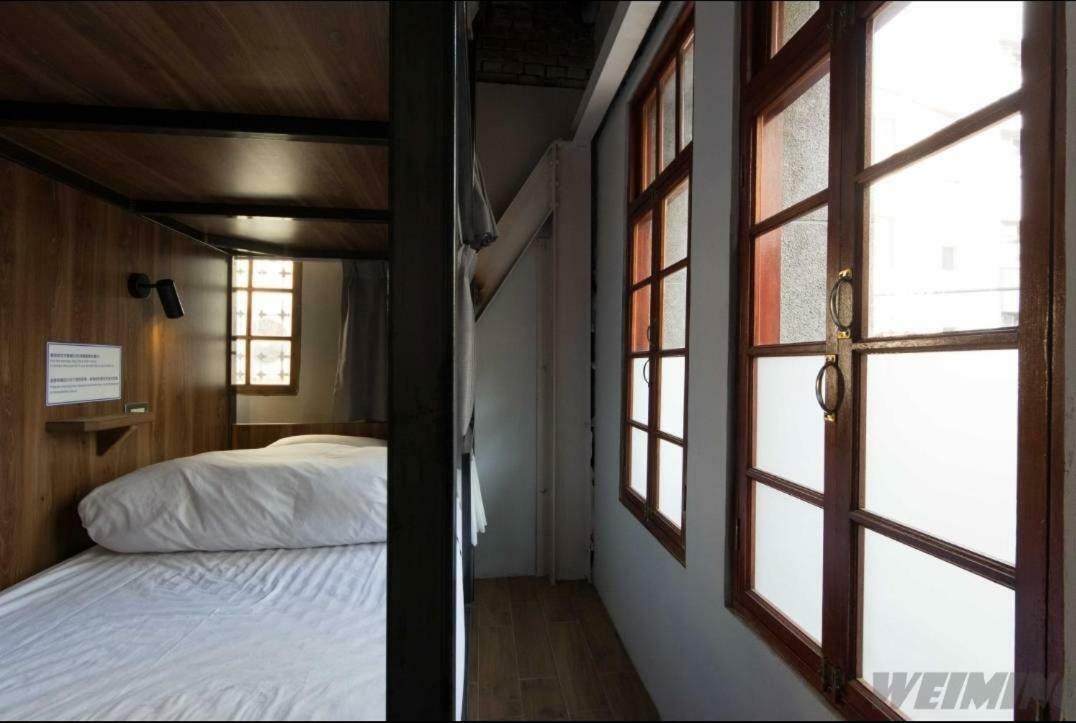 158 Hostel Tainan Eksteriør billede